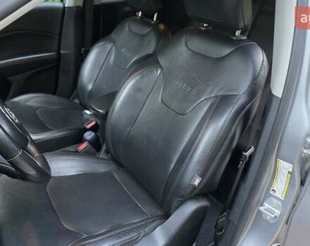 Джип Компас 2017 в Нововолынск на Automoto.ua Серый Джип Компас, объемом двигателя 2.36 л и пробегом 135 тыс. км за 14700 $, фото 28 на Automoto.ua