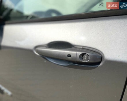 Серый Джип Компас, объемом двигателя 2.4 л и пробегом 119 тыс. км за 12900 $, фото 10 на Automoto.ua