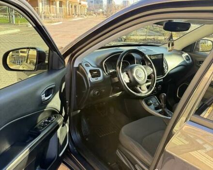 Серый Джип Компас, объемом двигателя 2.36 л и пробегом 100 тыс. км за 14700 $, фото 12 на Automoto.ua