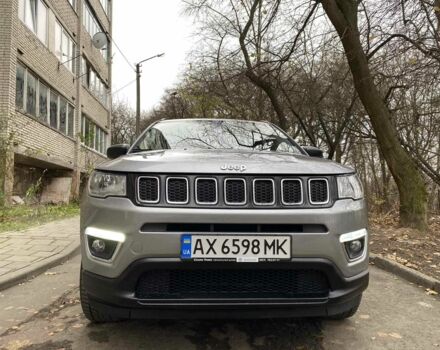 Серый Джип Компас, объемом двигателя 2.4 л и пробегом 34 тыс. км за 15700 $, фото 2 на Automoto.ua