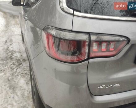 Серый Джип Компас, объемом двигателя 2.4 л и пробегом 87 тыс. км за 17500 $, фото 4 на Automoto.ua