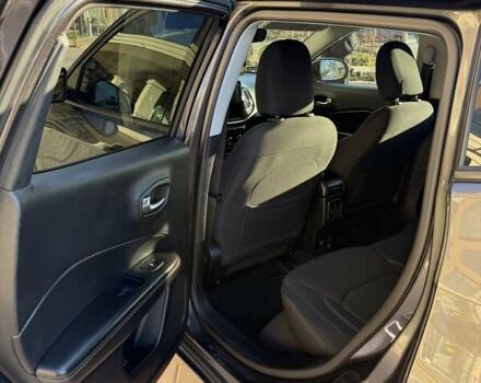 Серый Джип Компас, объемом двигателя 2.36 л и пробегом 100 тыс. км за 14700 $, фото 18 на Automoto.ua