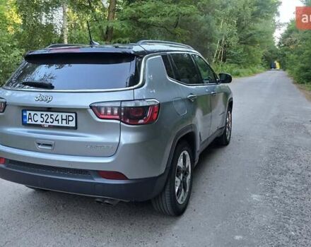 Джип Компас 2017 в Нововолынск на Automoto.ua Серый Джип Компас, объемом двигателя 2.36 л и пробегом 135 тыс. км за 14700 $, фото 6 на Automoto.ua