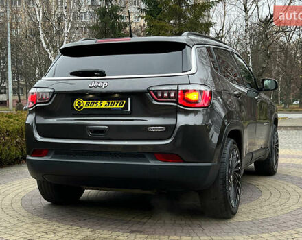 Серый Джип Компас, объемом двигателя 2.36 л и пробегом 92 тыс. км за 17200 $, фото 6 на Automoto.ua