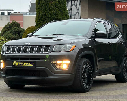 Серый Джип Компас, объемом двигателя 2.36 л и пробегом 92 тыс. км за 17200 $, фото 2 на Automoto.ua