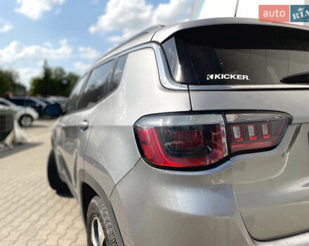 Серый Джип Компас, объемом двигателя 2.4 л и пробегом 119 тыс. км за 12900 $, фото 8 на Automoto.ua