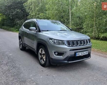 Джип Компас 2017 в Нововолынск на Automoto.ua Серый Джип Компас, объемом двигателя 2.36 л и пробегом 135 тыс. км за 14700 $, фото 8 на Automoto.ua