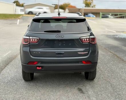 Сірий Джип Compass, об'ємом двигуна 2.4 л та пробігом 66 тис. км за 7000 $, фото 4 на Automoto.ua