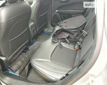 Серый Джип Компас, объемом двигателя 2.4 л и пробегом 37 тыс. км за 14000 $, фото 16 на Automoto.ua