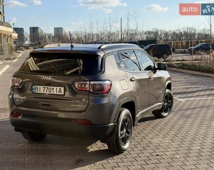 Серый Джип Компас, объемом двигателя 2.36 л и пробегом 100 тыс. км за 14700 $, фото 4 на Automoto.ua