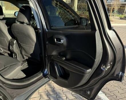 Серый Джип Компас, объемом двигателя 2.36 л и пробегом 100 тыс. км за 14700 $, фото 14 на Automoto.ua