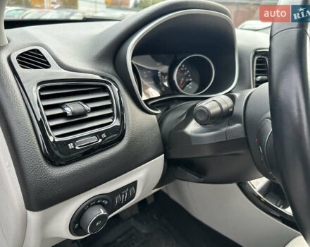 Джип Compass 2017 у Полтаві на Automoto.ua Сірий Джип Compass, об'ємом двигуна 2.36 л та пробігом 125 тис. км за 15500 $, фото 33 на Automoto.ua