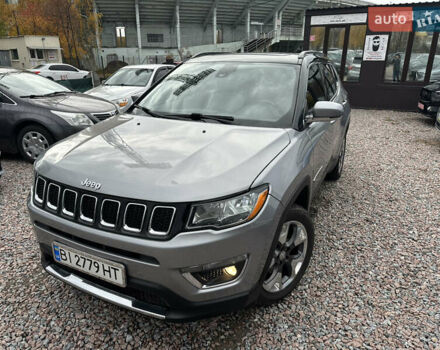 Джип Compass 2017 у Полтаві на Automoto.ua Сірий Джип Compass, об'ємом двигуна 2.36 л та пробігом 125 тис. км за 15500 $, фото 1 на Automoto.ua