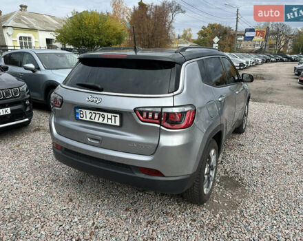 Джип Compass 2017 у Полтаві на Automoto.ua Сірий Джип Compass, об'ємом двигуна 2.36 л та пробігом 125 тис. км за 15500 $, фото 10 на Automoto.ua