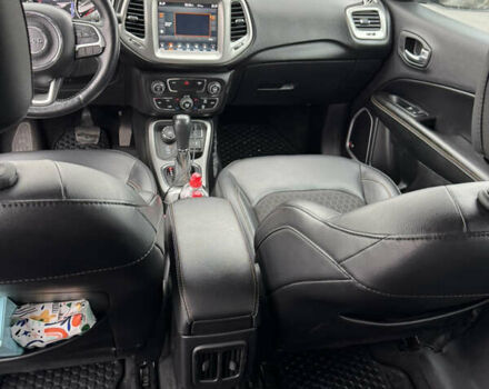 Серый Джип Компас, объемом двигателя 2.36 л и пробегом 123 тыс. км за 14400 $, фото 13 на Automoto.ua