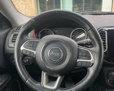 Сірий Джип Compass, об'ємом двигуна 2.36 л та пробігом 184 тис. км за 17000 $, фото 12 на Automoto.ua