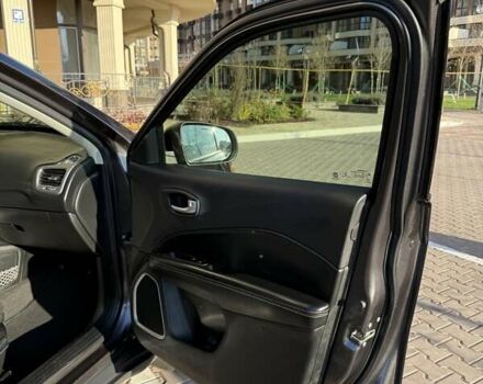 Серый Джип Компас, объемом двигателя 2.36 л и пробегом 100 тыс. км за 14700 $, фото 16 на Automoto.ua