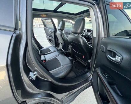 Сірий Джип Compass, об'ємом двигуна 2.36 л та пробігом 52 тис. км за 16900 $, фото 60 на Automoto.ua