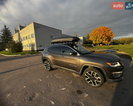 Серый Джип Компас, объемом двигателя 2.36 л и пробегом 183 тыс. км за 15400 $, фото 2 на Automoto.ua