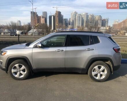 Серый Джип Компас, объемом двигателя 2.36 л и пробегом 21 тыс. км за 16500 $, фото 1 на Automoto.ua