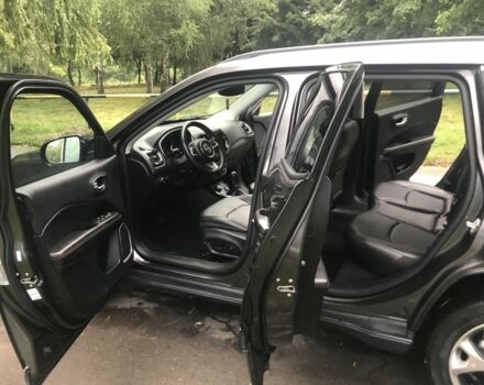 Сірий Джип Compass, об'ємом двигуна 2.4 л та пробігом 85 тис. км за 16000 $, фото 13 на Automoto.ua