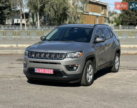Сірий Джип Compass, об'ємом двигуна 2.4 л та пробігом 48 тис. км за 16777 $, фото 3 на Automoto.ua