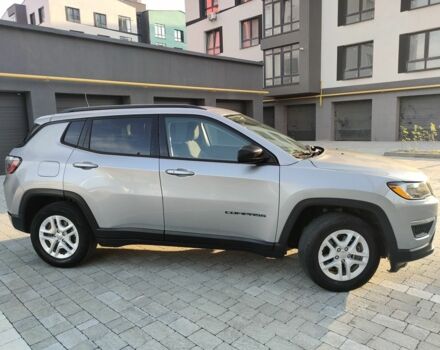 Серый Джип Компас, объемом двигателя 2.4 л и пробегом 173 тыс. км за 15800 $, фото 8 на Automoto.ua