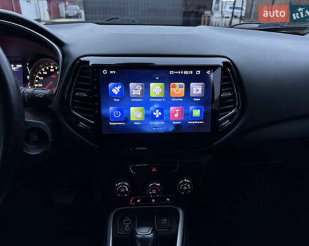 Серый Джип Компас, объемом двигателя 2.36 л и пробегом 105 тыс. км за 14950 $, фото 24 на Automoto.ua