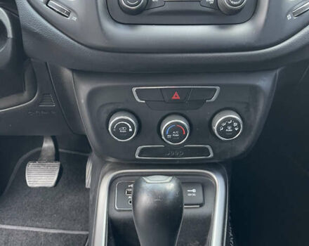 Серый Джип Компас, объемом двигателя 2.36 л и пробегом 105 тыс. км за 13500 $, фото 17 на Automoto.ua