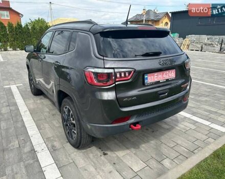 Джип Compass 2018 у Львові на Automoto.ua Сірий Джип Compass, об'ємом двигуна 2.36 л та пробігом 185 тис. км за 14000 $, фото 5 на Automoto.ua