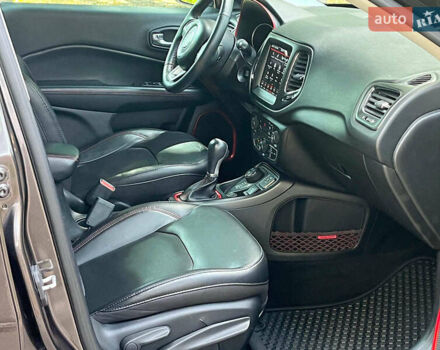 Сірий Джип Compass, об'ємом двигуна 2.4 л та пробігом 63 тис. км за 17990 $, фото 20 на Automoto.ua