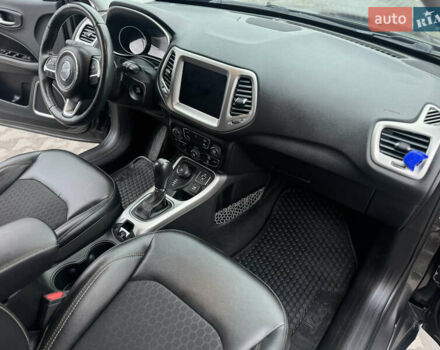 Серый Джип Компас, объемом двигателя 2.4 л и пробегом 91 тыс. км за 15750 $, фото 44 на Automoto.ua