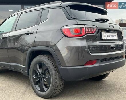 Сірий Джип Compass, об'ємом двигуна 2.36 л та пробігом 87 тис. км за 14990 $, фото 5 на Automoto.ua
