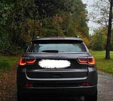 Серый Джип Компас, объемом двигателя 0 л и пробегом 114 тыс. км за 8100 $, фото 3 на Automoto.ua