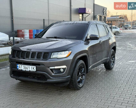 Серый Джип Компас, объемом двигателя 2.36 л и пробегом 69 тыс. км за 15800 $, фото 3 на Automoto.ua