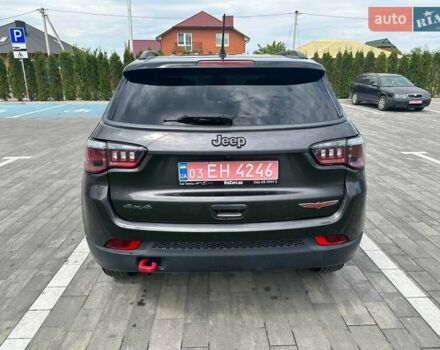 Джип Compass 2018 у Львові на Automoto.ua Сірий Джип Compass, об'ємом двигуна 2.36 л та пробігом 185 тис. км за 14000 $, фото 6 на Automoto.ua