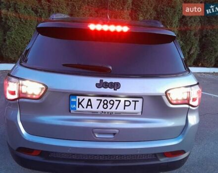 Джип Компас 2018 в Киеве на Automoto.ua Серый Джип Компас, объемом двигателя 2.4 л и пробегом 119 тыс. км за 15950 $, фото 82 на Automoto.ua