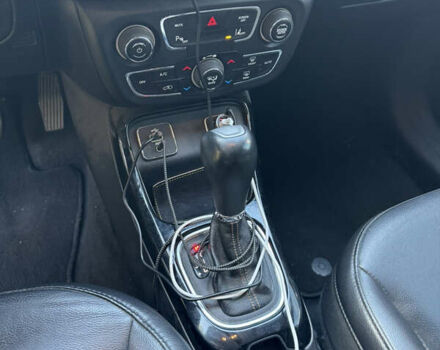 Джип Компас 2018 в Киеве на Automoto.ua Серый Джип Компас, объемом двигателя 2.4 л и пробегом 144 тыс. км за 15800 $, фото 26 на Automoto.ua