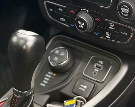 Серый Джип Компас, объемом двигателя 2.36 л и пробегом 114 тыс. км за 17500 $, фото 36 на Automoto.ua