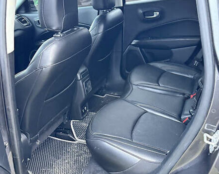 Серый Джип Компас, объемом двигателя 2.36 л и пробегом 755 тыс. км за 15000 $, фото 3 на Automoto.ua