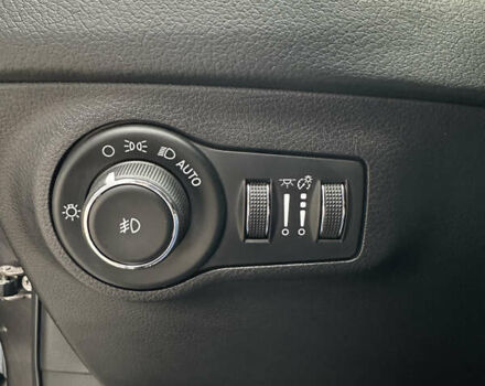 Сірий Джип Compass, об'ємом двигуна 2.36 л та пробігом 52 тис. км за 18500 $, фото 26 на Automoto.ua