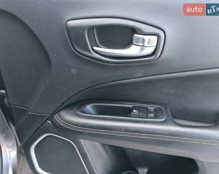 Серый Джип Компас, объемом двигателя 2.4 л и пробегом 190 тыс. км за 14490 $, фото 27 на Automoto.ua