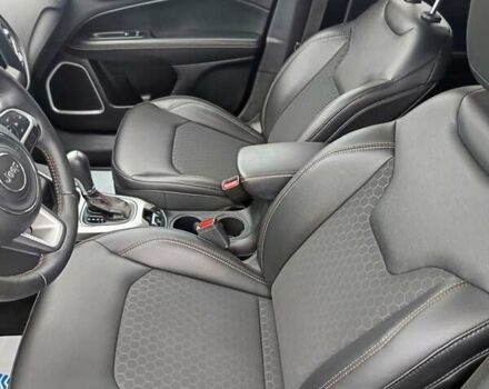 Серый Джип Компас, объемом двигателя 2.4 л и пробегом 79 тыс. км за 16500 $, фото 10 на Automoto.ua