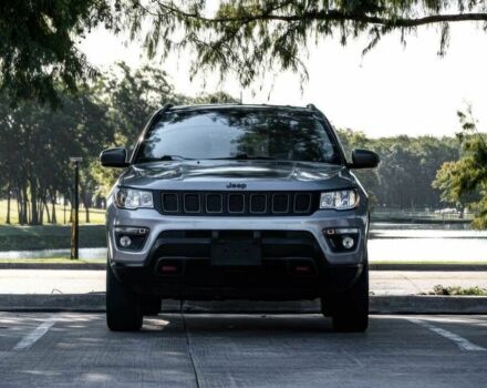 Джип Компас 2018 в Львове на Automoto.ua Серый Джип Компас, объемом двигателя 1.4 л и пробегом 50 тыс. км за 12700 $, фото 2 на Automoto.ua