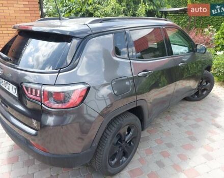 Серый Джип Компас, объемом двигателя 2.4 л и пробегом 60 тыс. км за 15800 $, фото 3 на Automoto.ua