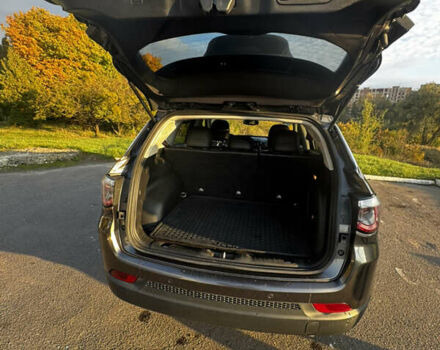 Серый Джип Компас, объемом двигателя 2.36 л и пробегом 183 тыс. км за 15400 $, фото 7 на Automoto.ua