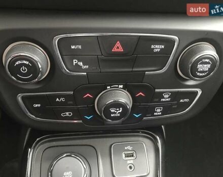 Серый Джип Компас, объемом двигателя 2.36 л и пробегом 115 тыс. км за 16600 $, фото 17 на Automoto.ua