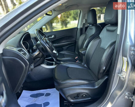 Сірий Джип Compass, об'ємом двигуна 2.4 л та пробігом 48 тис. км за 16777 $, фото 43 на Automoto.ua