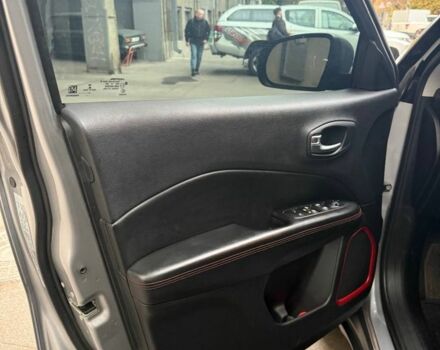 Серый Джип Компас, объемом двигателя 2.4 л и пробегом 83 тыс. км за 18900 $, фото 7 на Automoto.ua