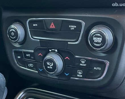 Серый Джип Компас, объемом двигателя 2.4 л и пробегом 128 тыс. км за 15490 $, фото 22 на Automoto.ua